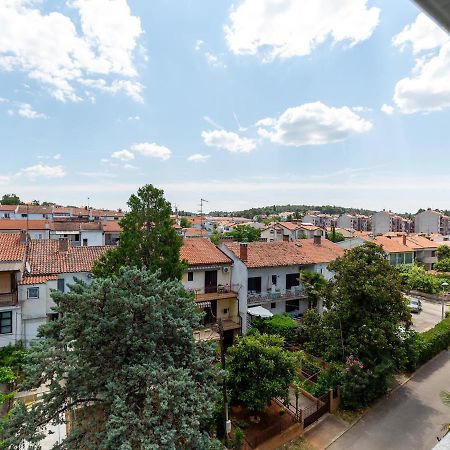 Amoroso Apartment 200M From Sea Porec Ngoại thất bức ảnh