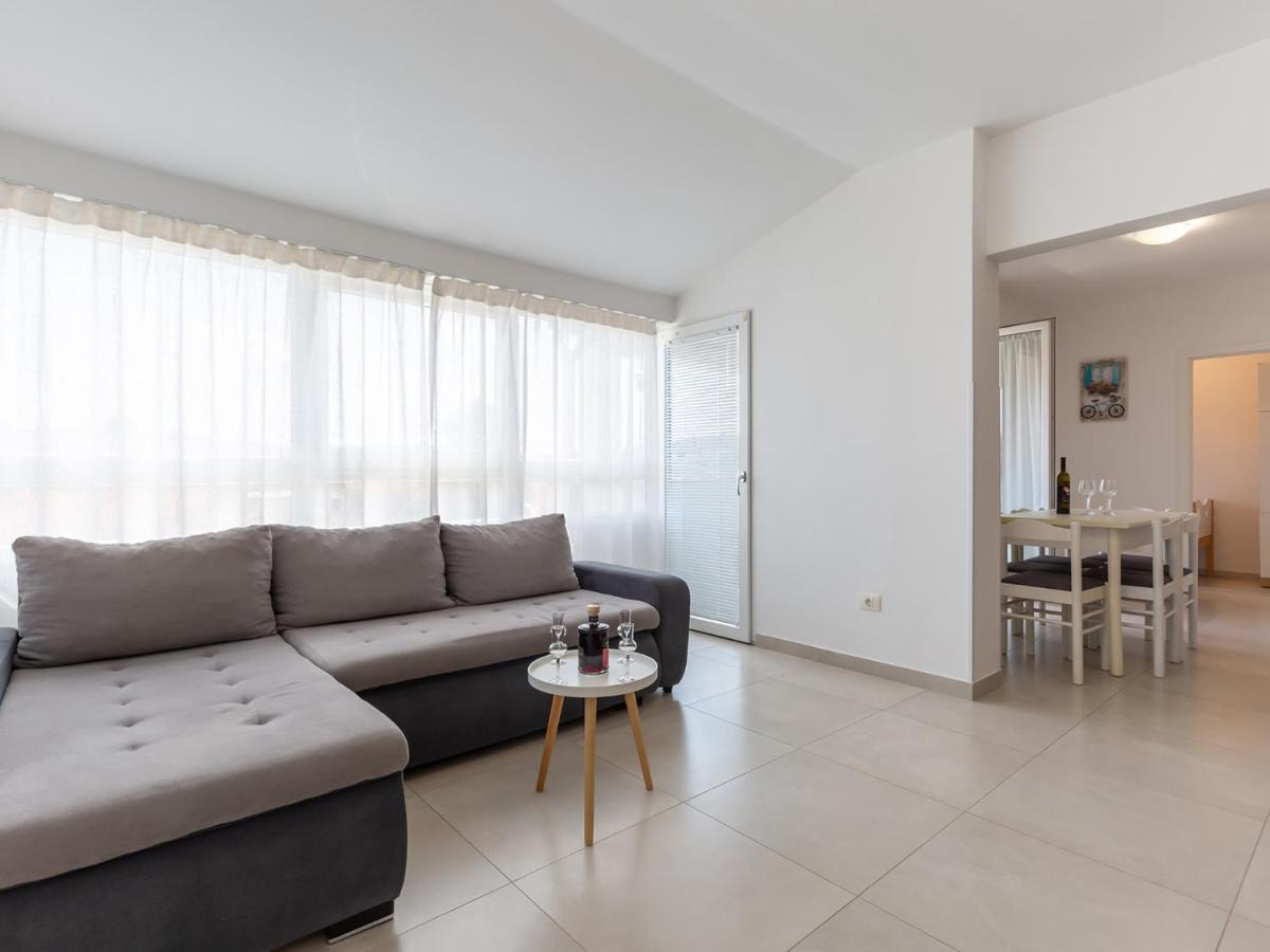Amoroso Apartment 200M From Sea Porec Ngoại thất bức ảnh
