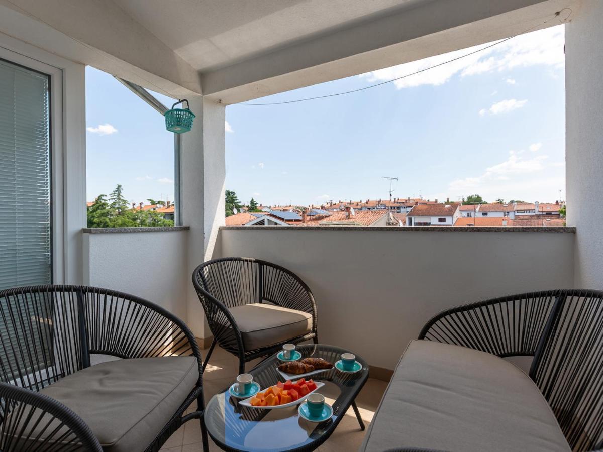 Amoroso Apartment 200M From Sea Porec Ngoại thất bức ảnh